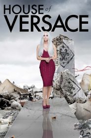 Versace : la femme aux mille visages